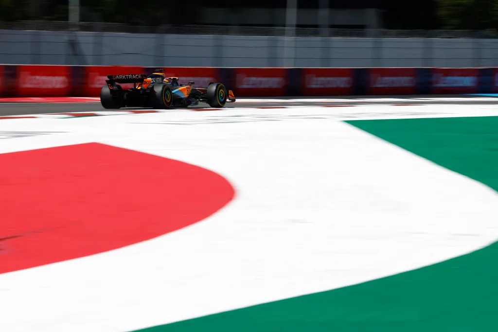 Formula-1 - 2023 - Mexico-city-grand-prix - The-engineering-room