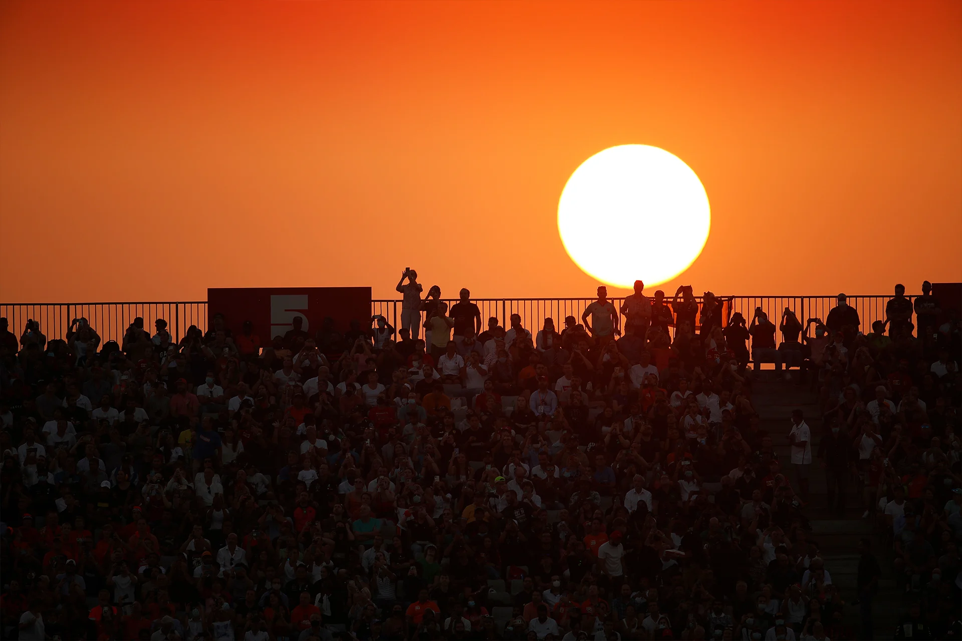 Formula-1 - 2023 - Qatar-grand-prix - Guide-to-qatar