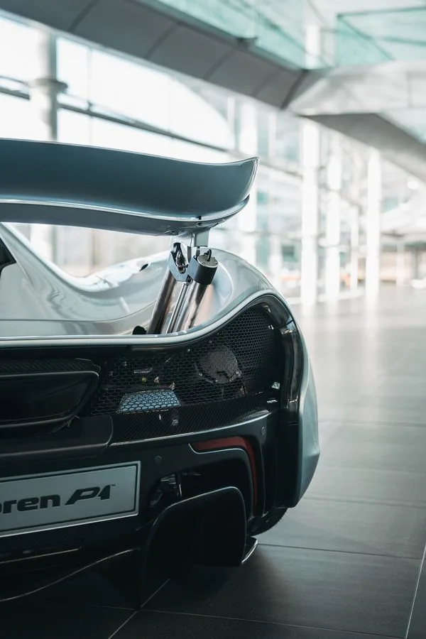 Latest-news - Mclarenracing - Article - Boulevard-beauty-3245823 - Boulevard Beauty Celebrating the beauty and detailing of McLaren machines - 16