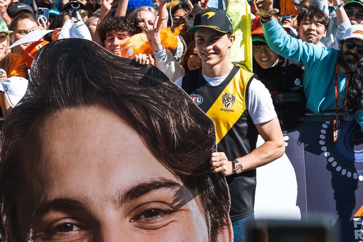 Formula-1 - 2024 - Australian-grand-prix - The Melbourne Walk  - 0