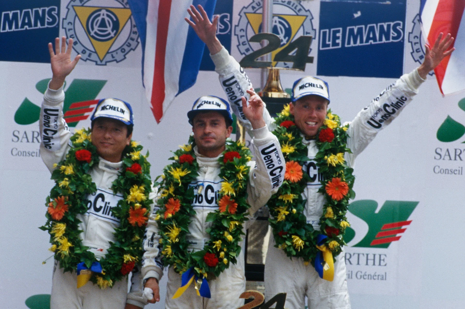 Descriptive Card - Our legendary Le Mans triumph told by those who lived it