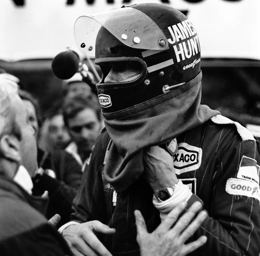 Heritage - Formula-1 - Drivers - James-hunt - Fuji-finale-james-1976-championship-part-4-2147777