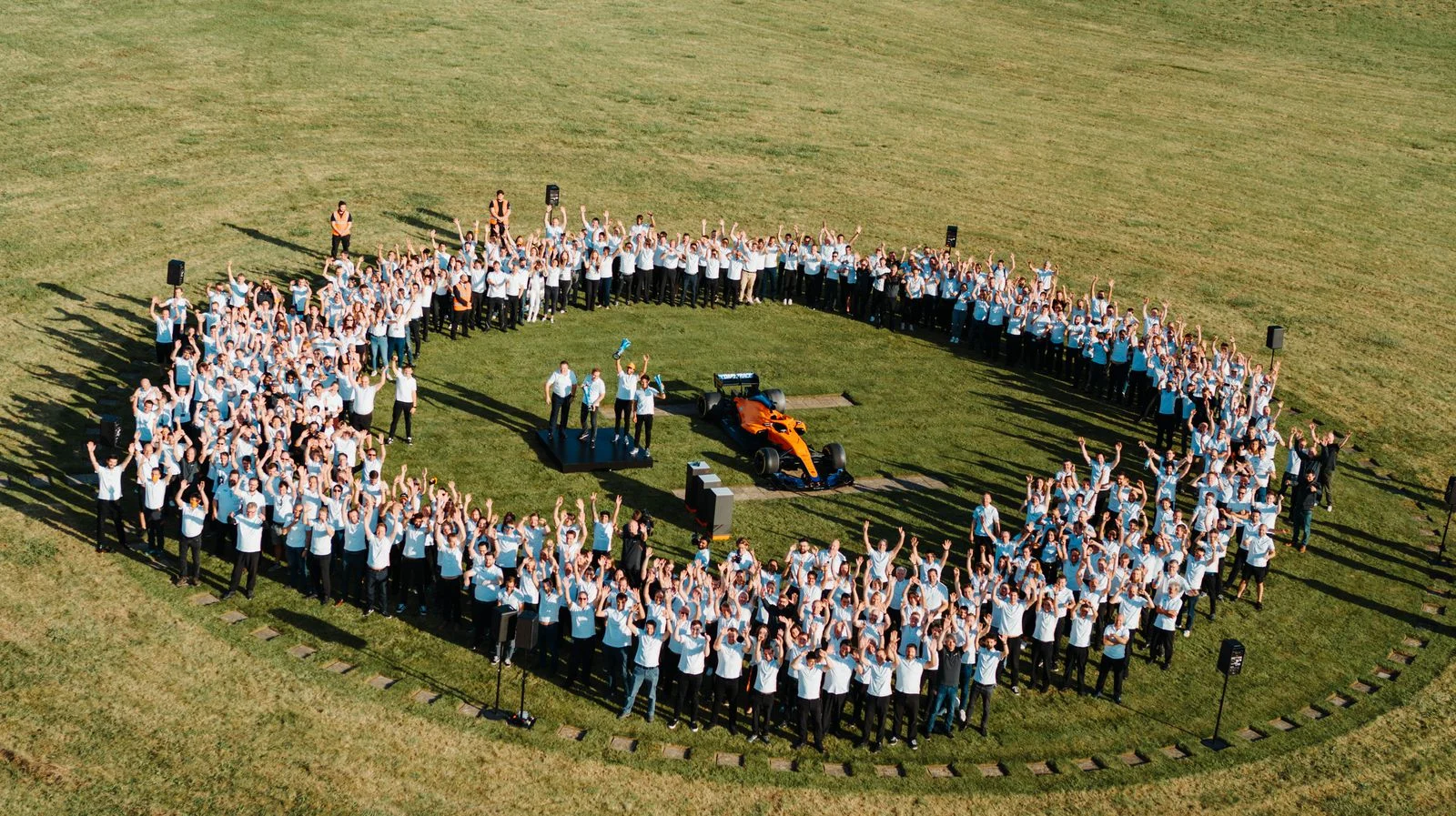 Latest-news - Mclarenracing - Article - Italian-gp-2021-celebration - Homecoming The team welcomed Lando and Daniel home after an unforgettable Italian GP - 0