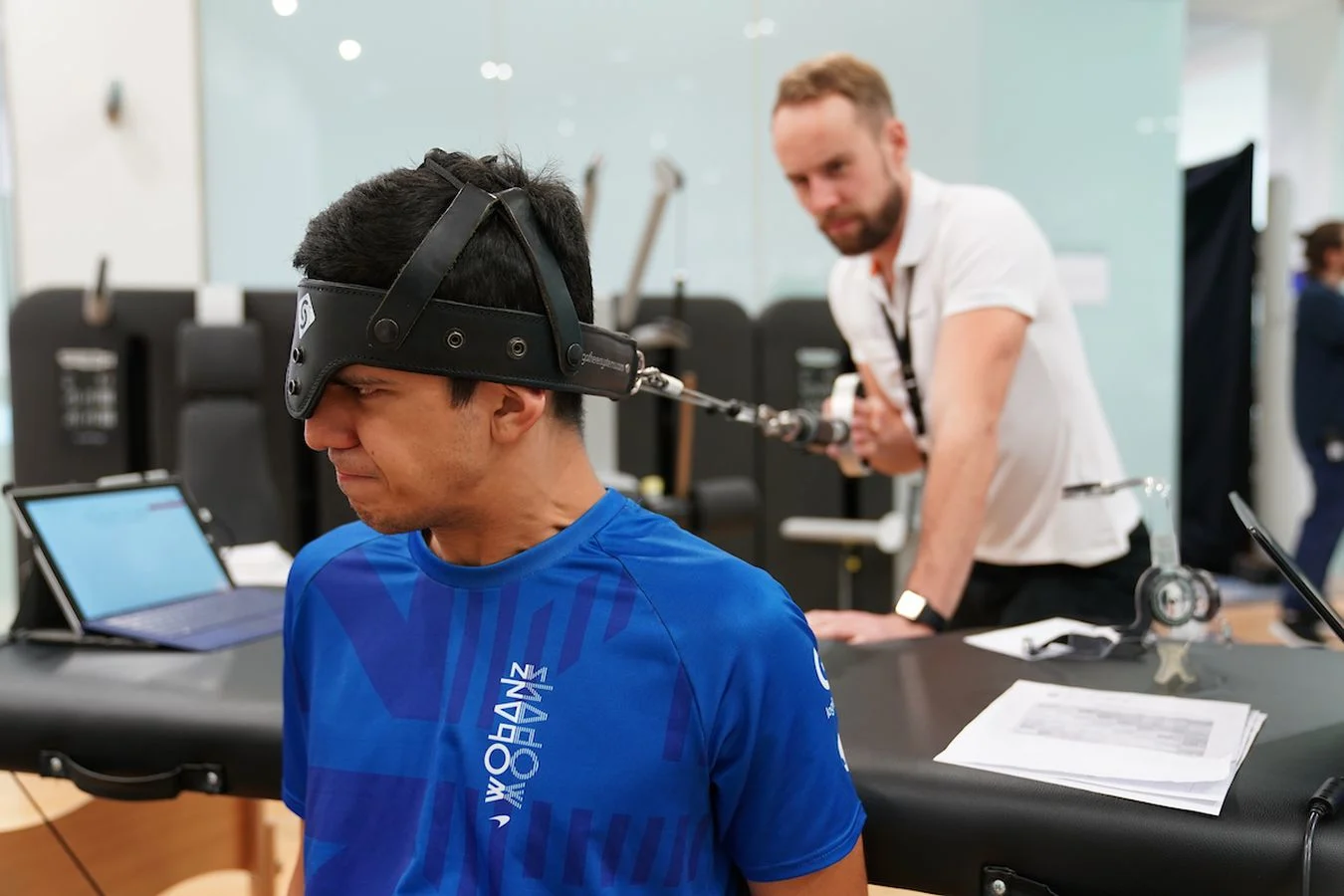 Gaming - Mclaren-shadow-project - 2018 - Igor-fraga-checks-in