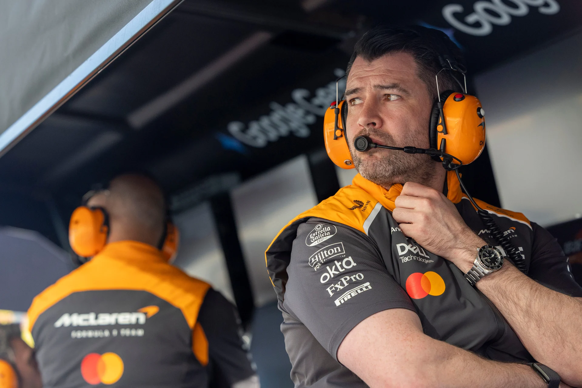 Formula-1 - 2025 - Rotation-role-selection-and-plenty-of-practice-behind-the-scenes-of-a-well-executed-pit-stop