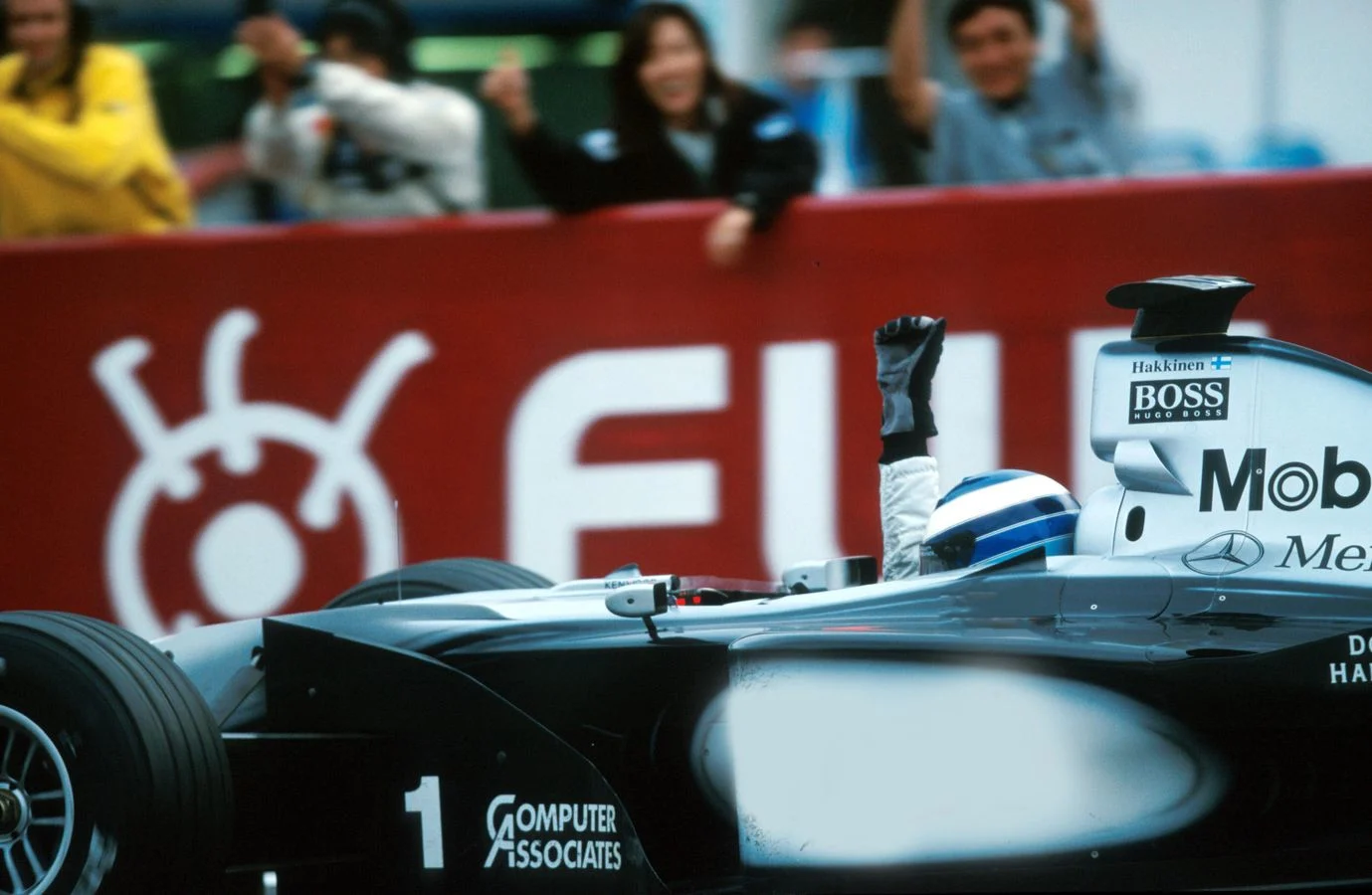 1999 Japanese Grand Prix "Mika deserves this result – it was one of his best races, if not his best" - 5