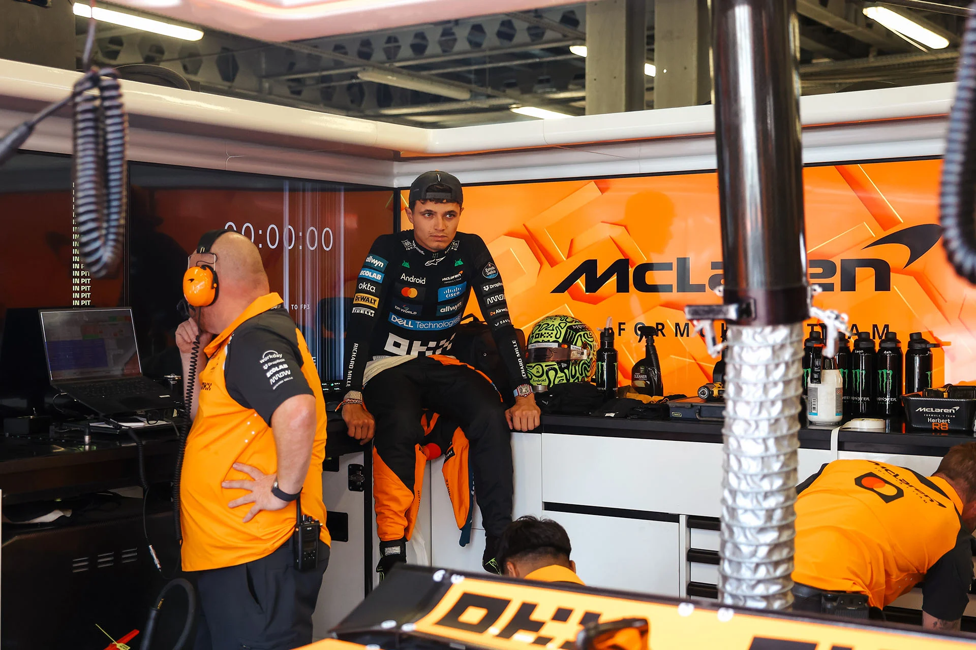 Formula-1 - 2025 - Azerbaijan-grand-prix - Qualifying-report - 2025 Azerbaijan Grand Prix – McLaren Qualifying Report "We'll work hard to make up the positions we lost" - 5