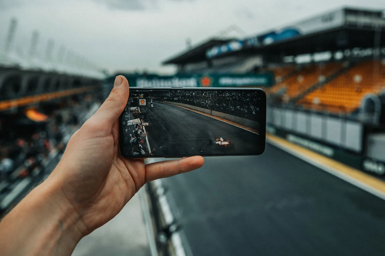 Latest-news - Mclarenracing - Article - Brazil-memories-gallery - Old vs new A trip down memory lane around the famed Interlagos circuit - 2