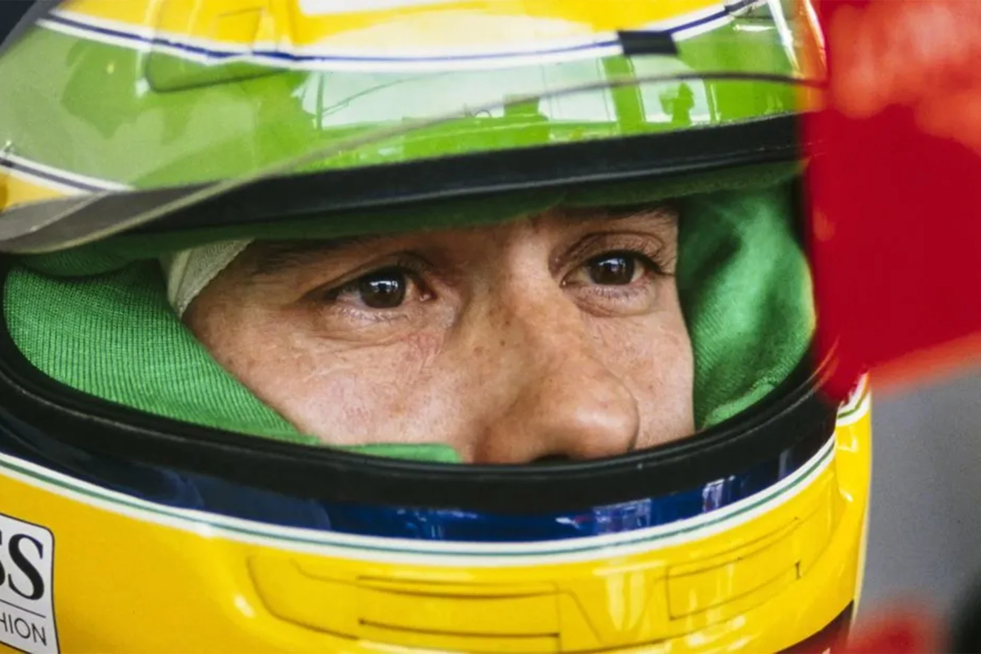 Descriptive Card - Ayrton Senna's Biography