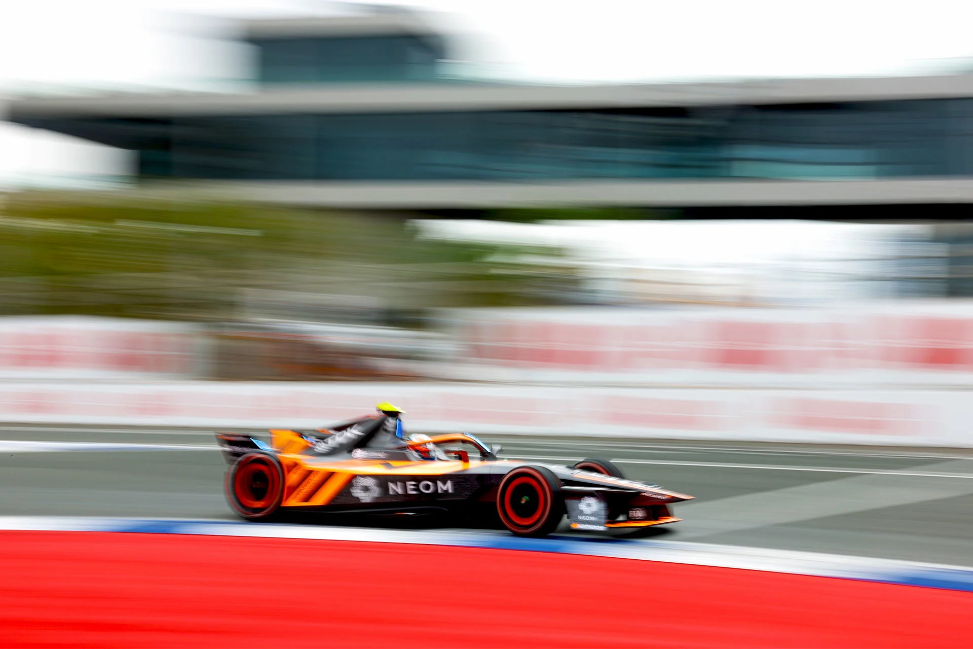 Latest-news - 2025 - A-beginners-guide-to-watching-f1-indycar-and-fe - A closer look at the cars - 1