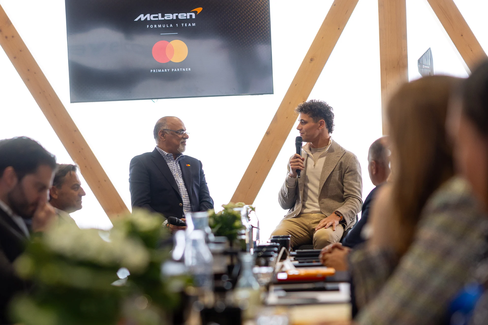 Video Poster - Formula 1 2025 - Live with Lando