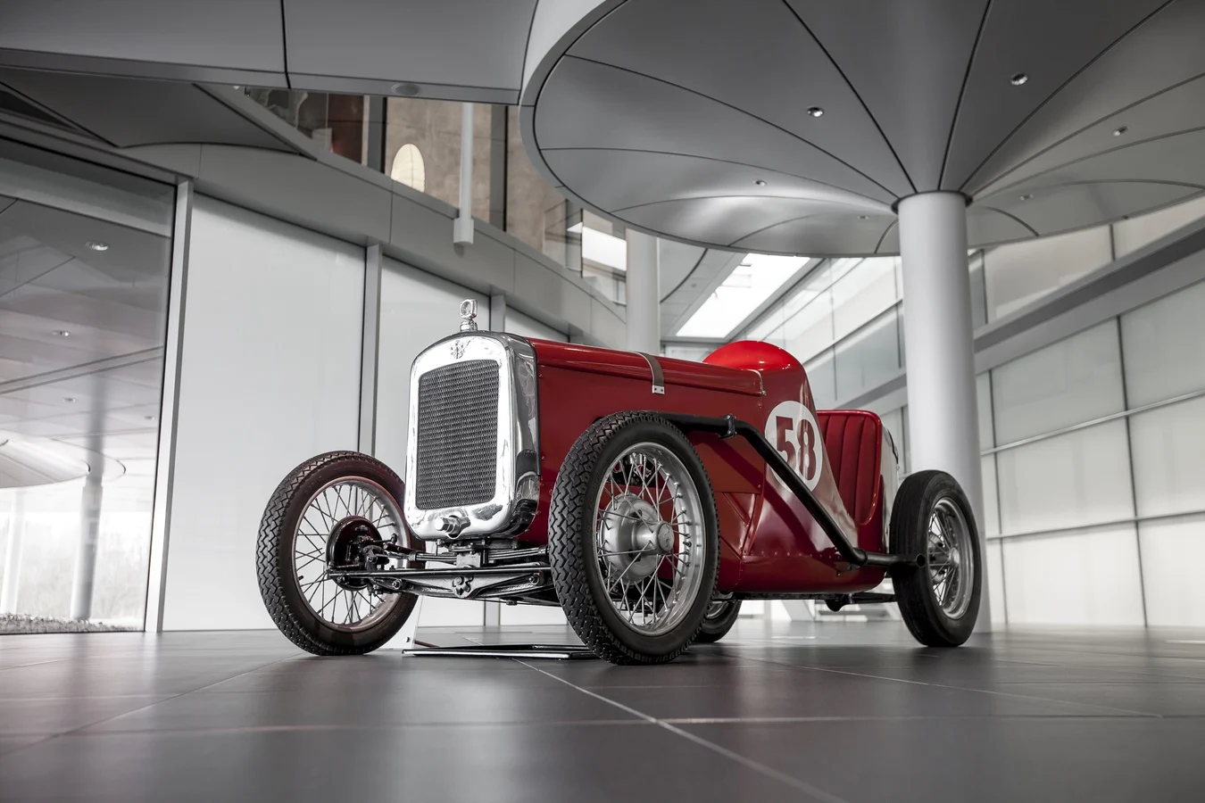 Heritage - 50-years-of-f1 - The-legendary-bruce-mclaren-2595959