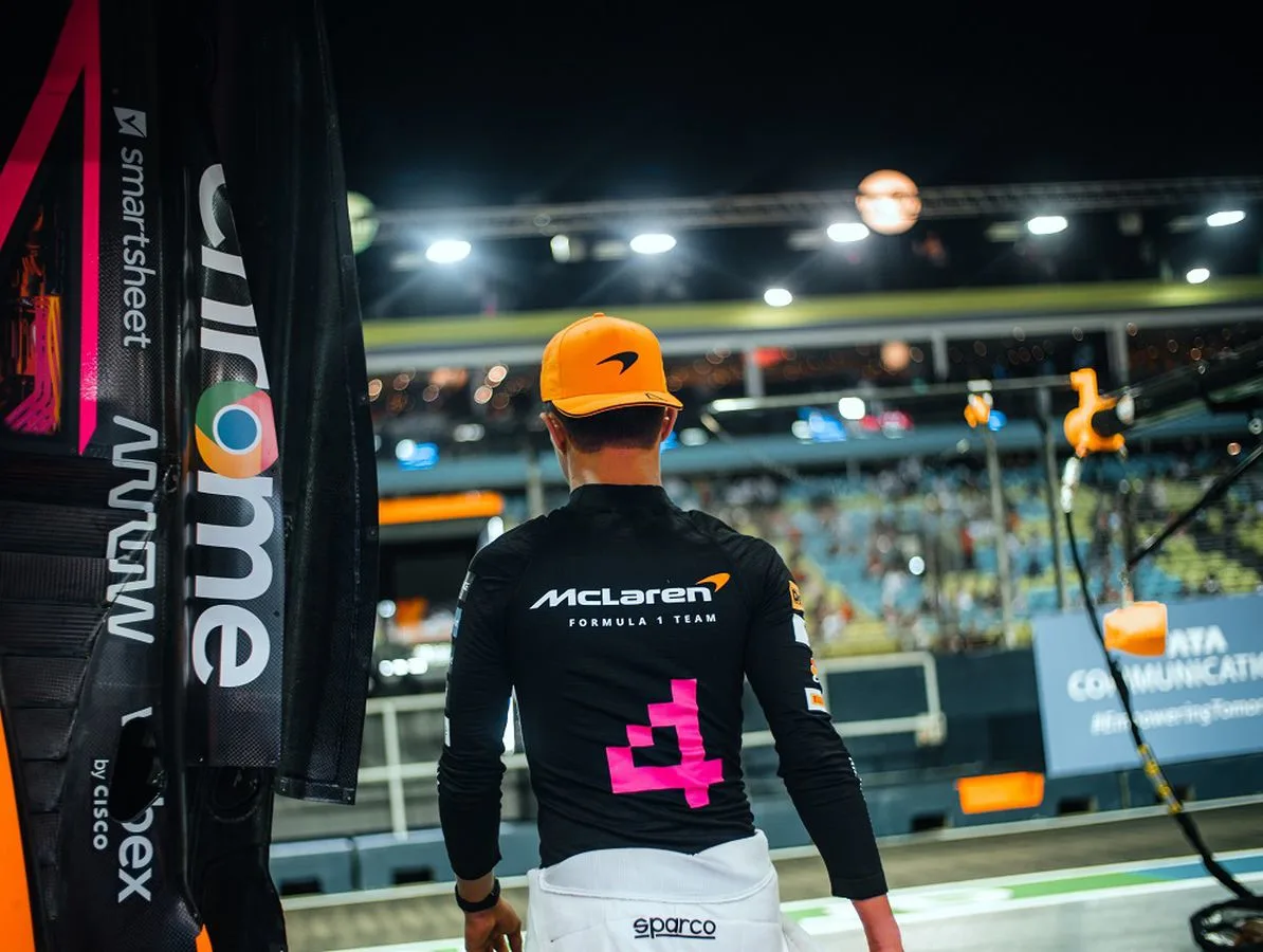 Formula-1 - 2022 - Singapore-grand-prix - Dinner-am-and-breakfast-pm-navigating-singapores-unique-sleep-schedule