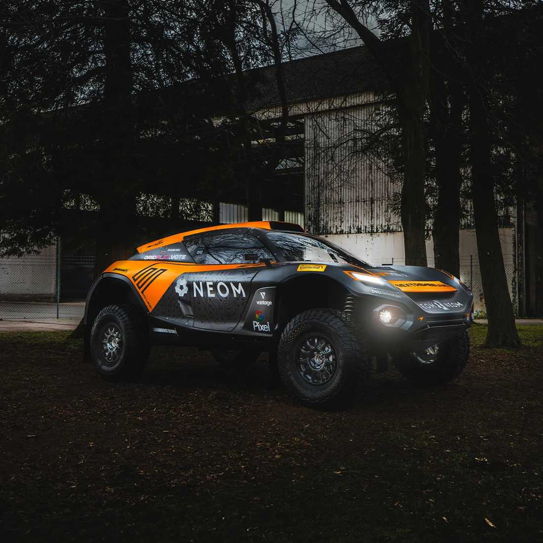 The papaya and anthracite design focuses on the unique NEOM McLaren Electric Racing signature linework