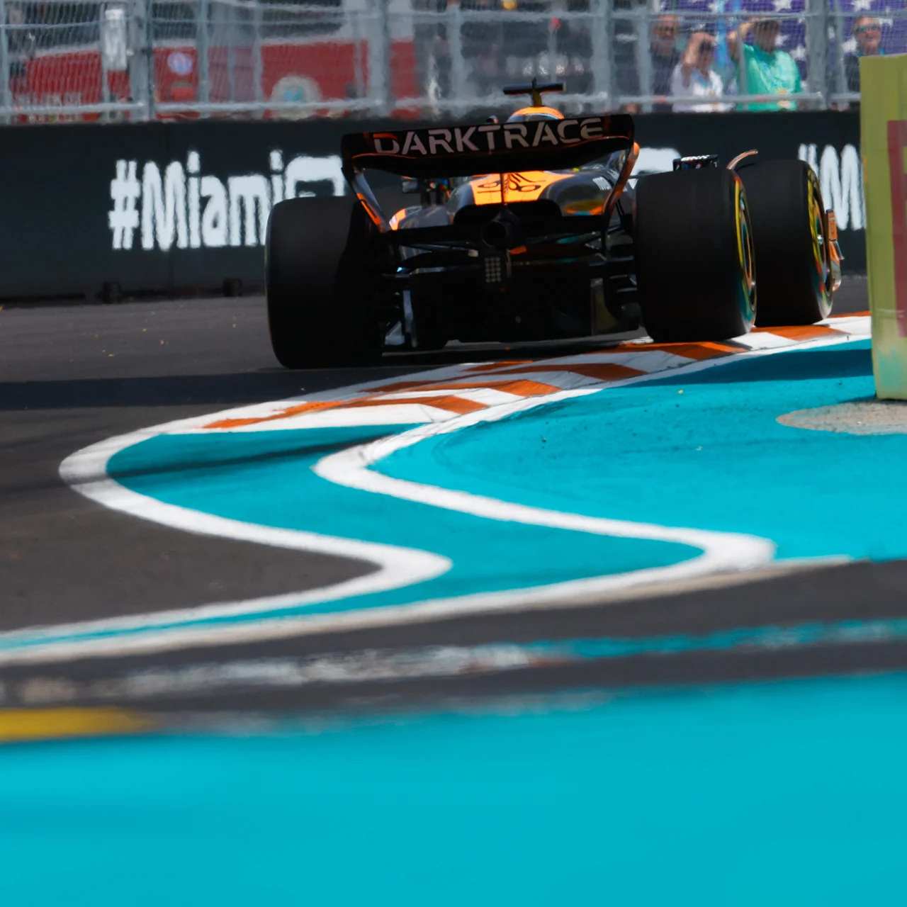 Lando Norris, Oscar Piastri, and Andrea Stella discuss their expectations for the weekend, along with track insights, F1 Icebreakers and a guide on what to wear.