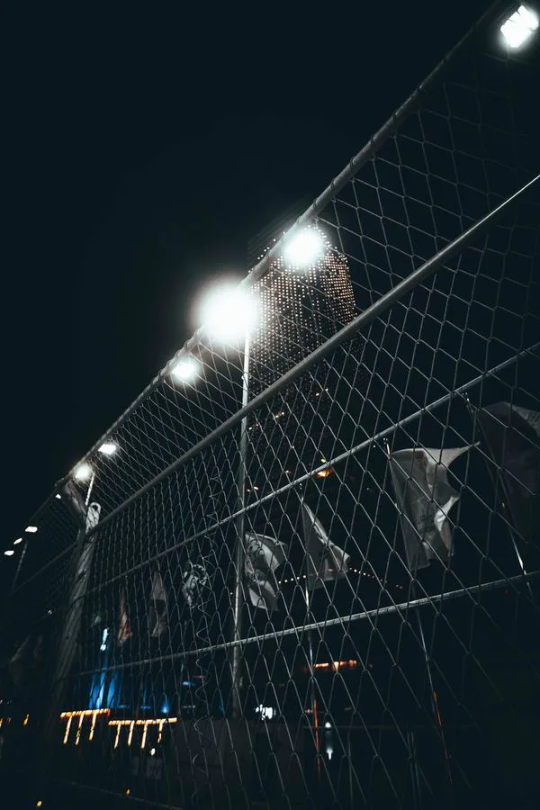 Latest-news - Mclarenracing - Article - Saudi-arabian-grand-prix-2021-light-it-up - Light it up Into the night at the Jeddah Corniche Circuit - 1