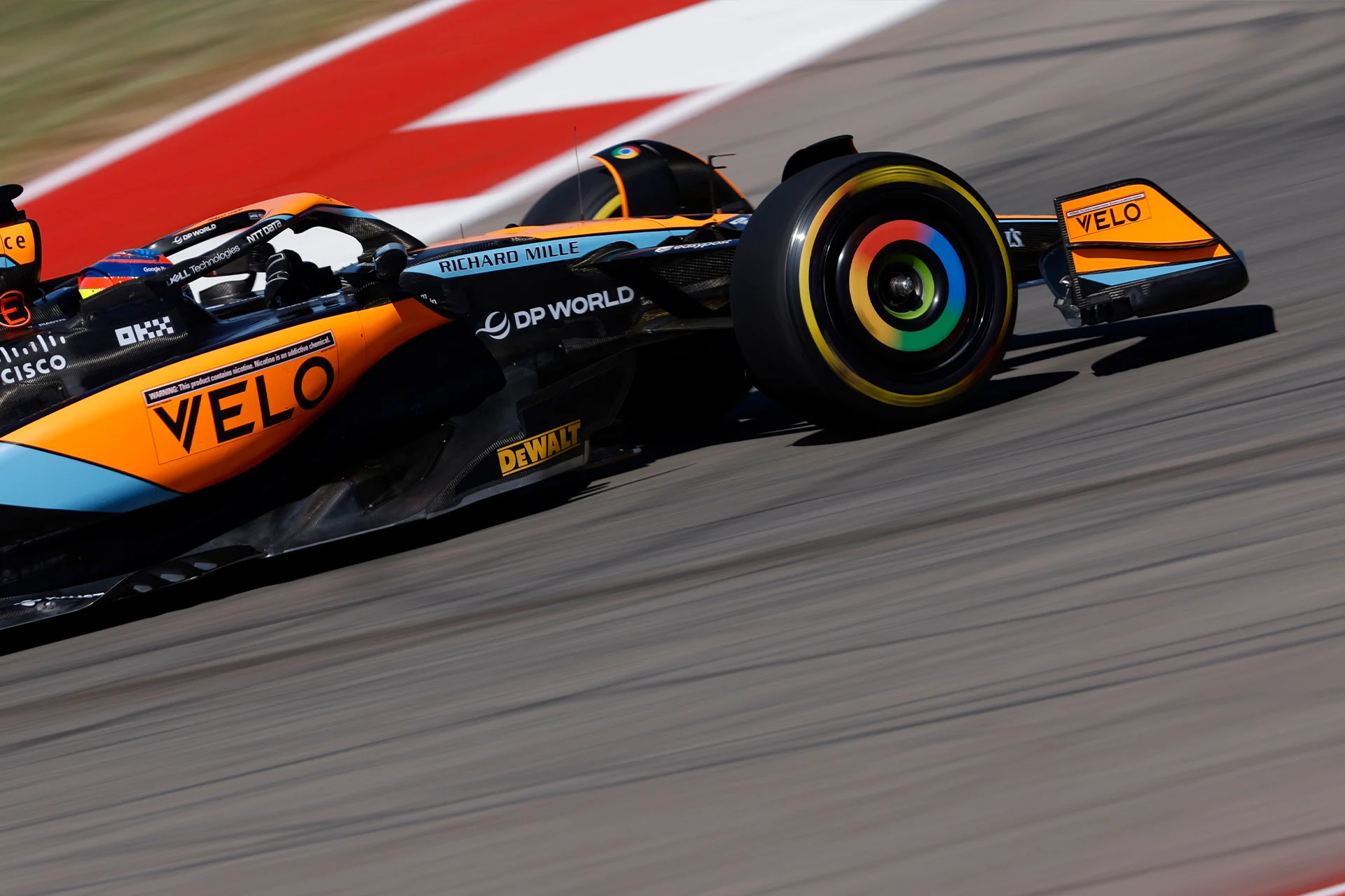 Formula-1 - 2023 - United-states-grand-prix - The-engineering-room