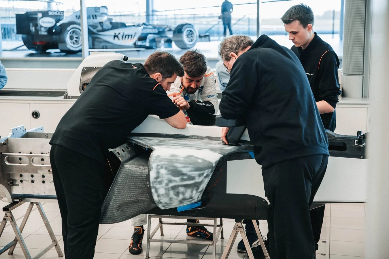 Indycar - 2019 - Fernando-alonso-seat-fit