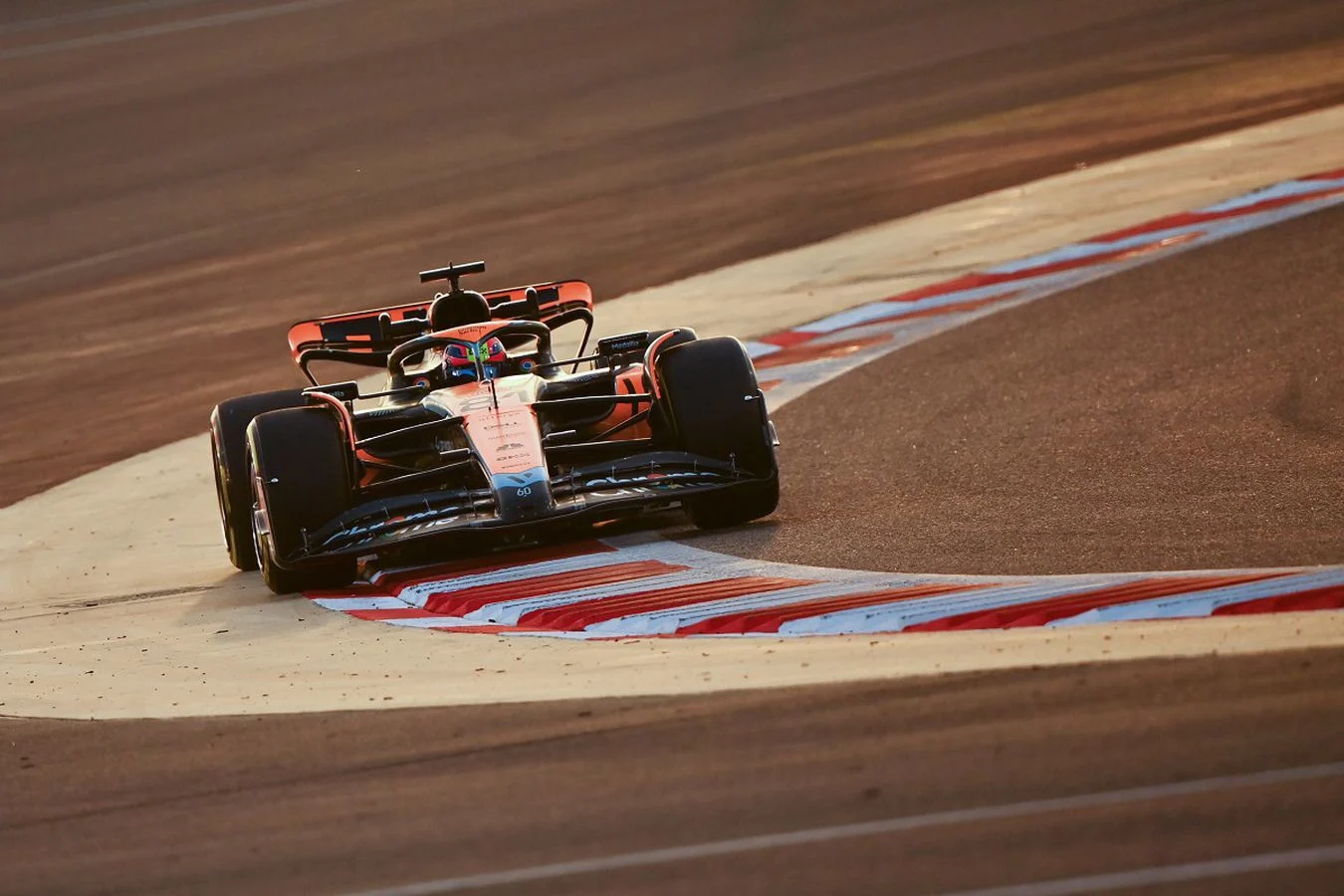 Formula-1 - 2023 - Pre-season-testing - Bahrain-test-day-2 - Bahrain pre-season test: Day 2 "It was a solid day for the team with everything running smoothly" - 6