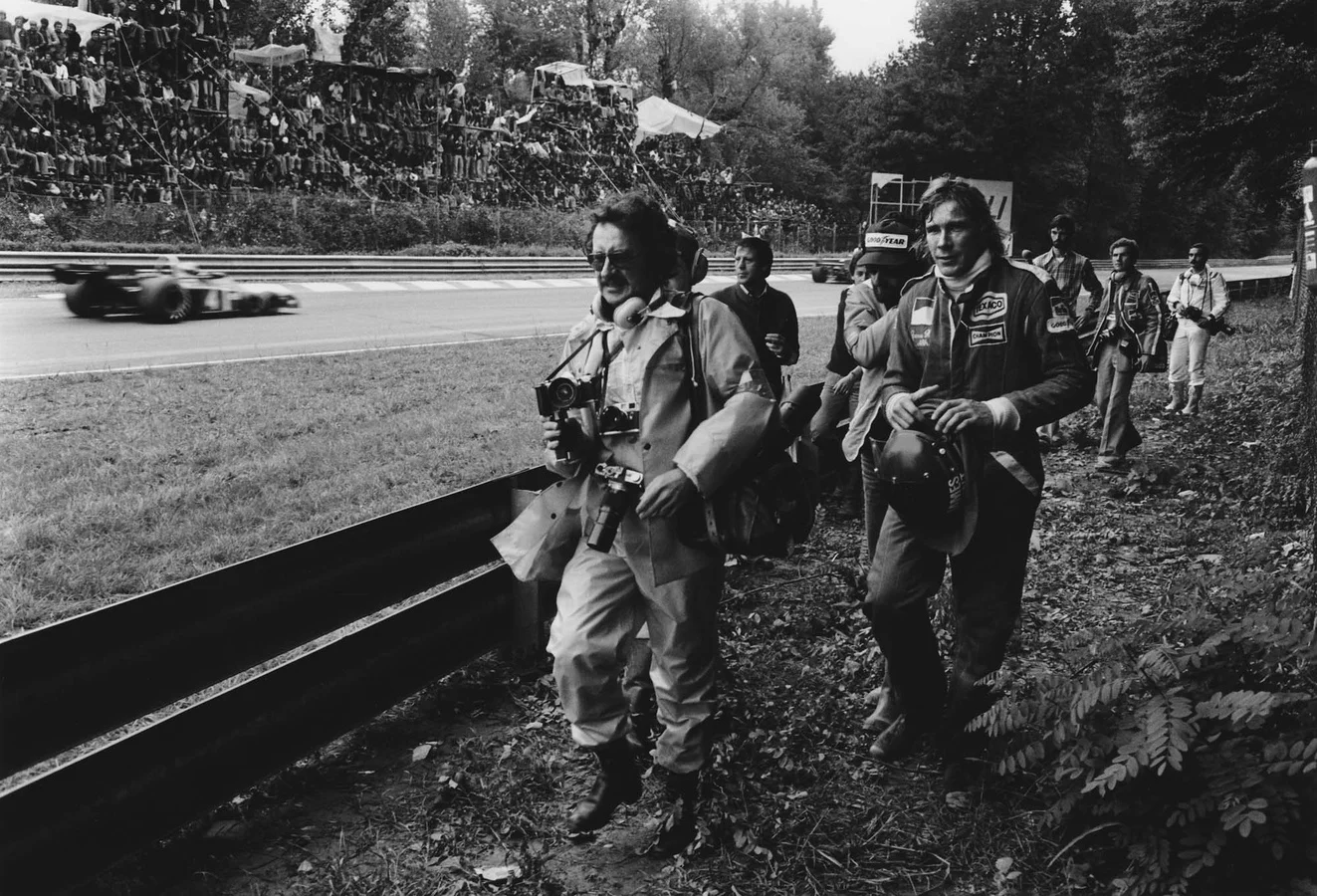 Heritage - Formula-1 - Drivers - James-hunt - Courting-controversy-james-1976-championship-part-3-2147776