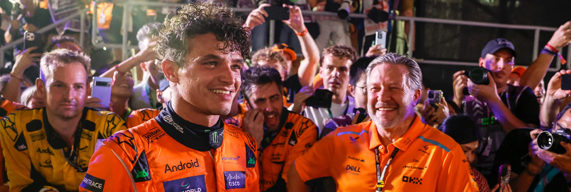 Descriptive Card - How does strategy change when you’re leading the pack?