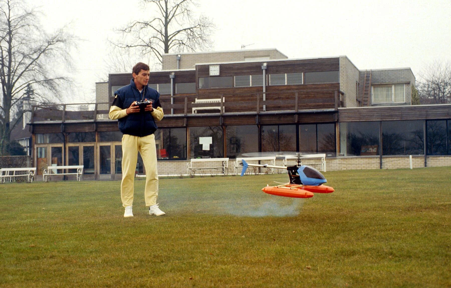 Heritage - Formula-1 - Drivers - Ayrton-senna - What-was-ayrton-senna-really-like-away-from-the-track - Ayrton Senna Away from the track - 10