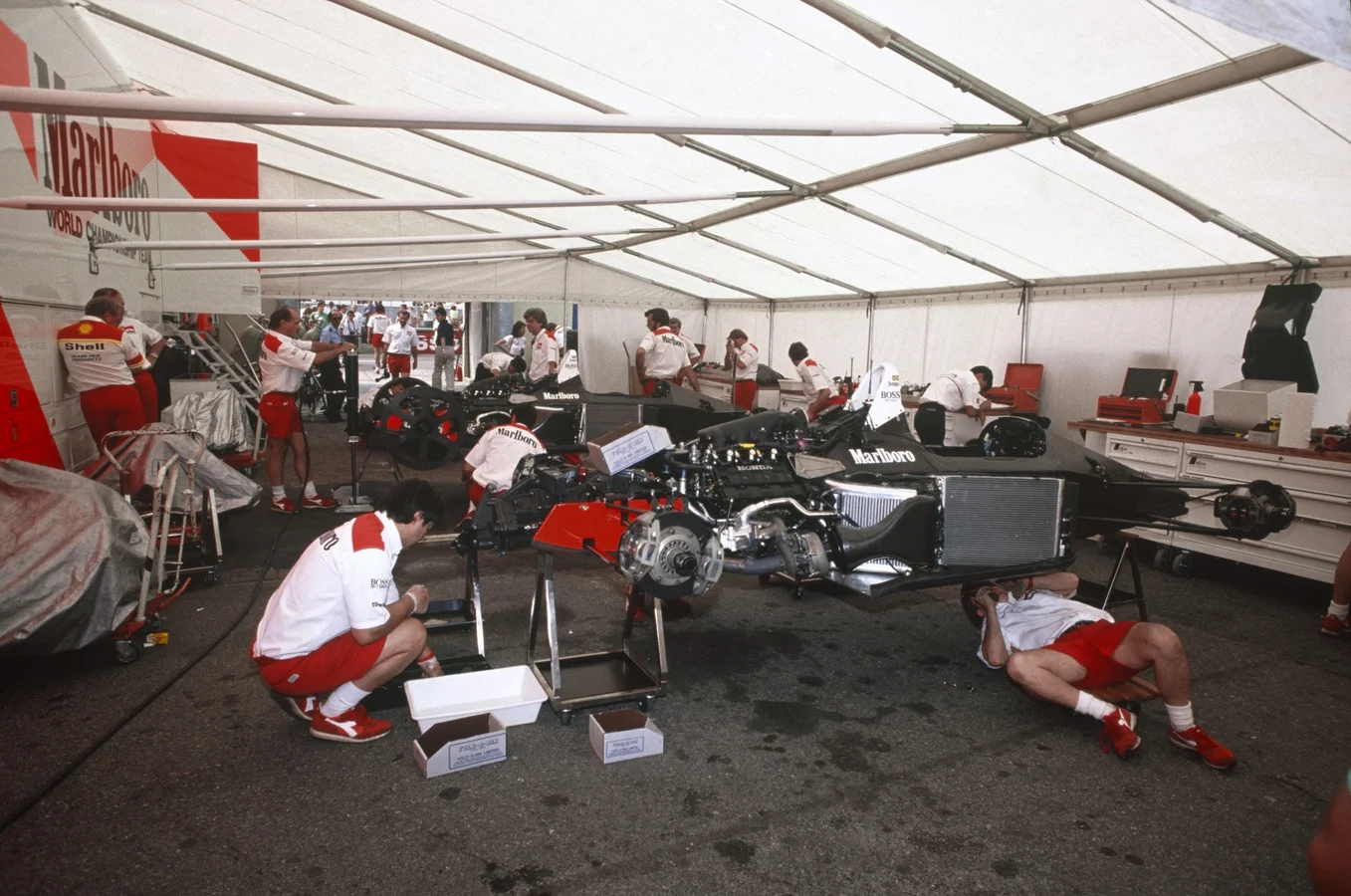 Heritage - Monza-1988-one-got-away-2177744