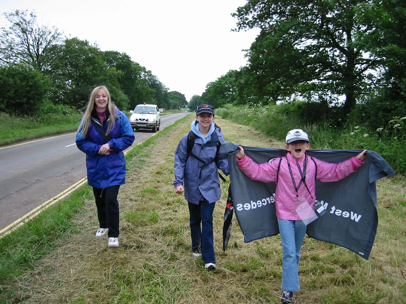 Formula-1 - 2025 - Meet-mclarens-inspiring-father-daughter-duo-tony-and-melanie-franklin