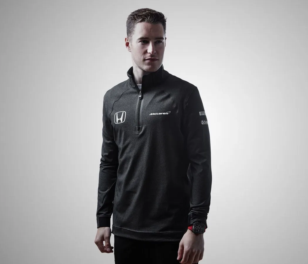 Latest-news - Mclarenracing - Article - Get-your-kit-on-2017 - Get your kit on for 2017 Our 11 top picks from the McLaren Store - 3