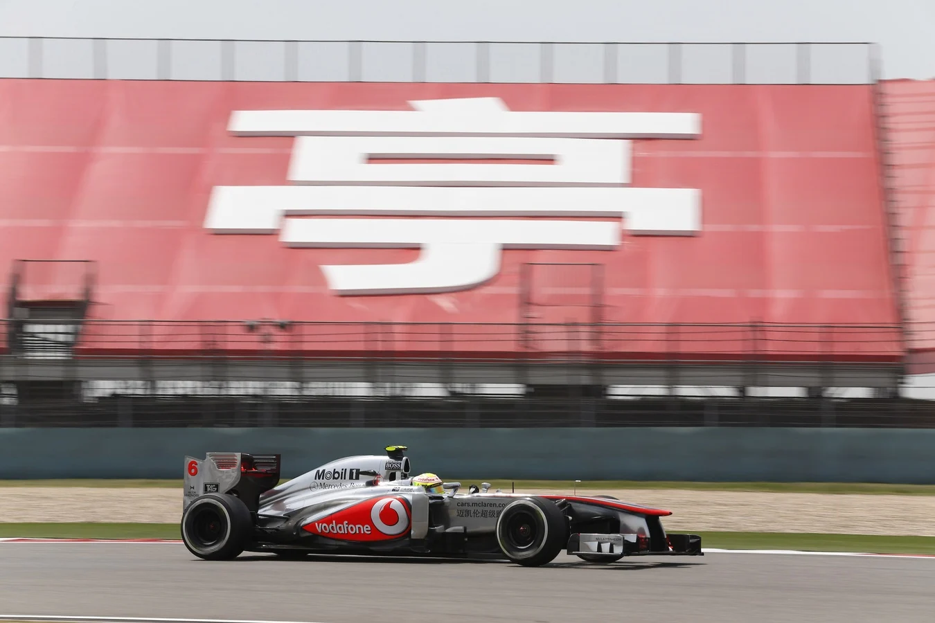 Heritage - Formula-1 - Drivers - Sergio-perez - Mclaren-me-sergio-perez-2144458