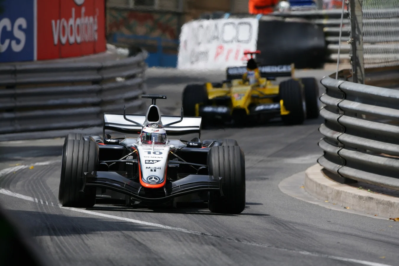 Heritage - Formula-1 - Drivers - Juan-pablo-montoya - Mclaren-me-juan-pablo-montoya-2144460