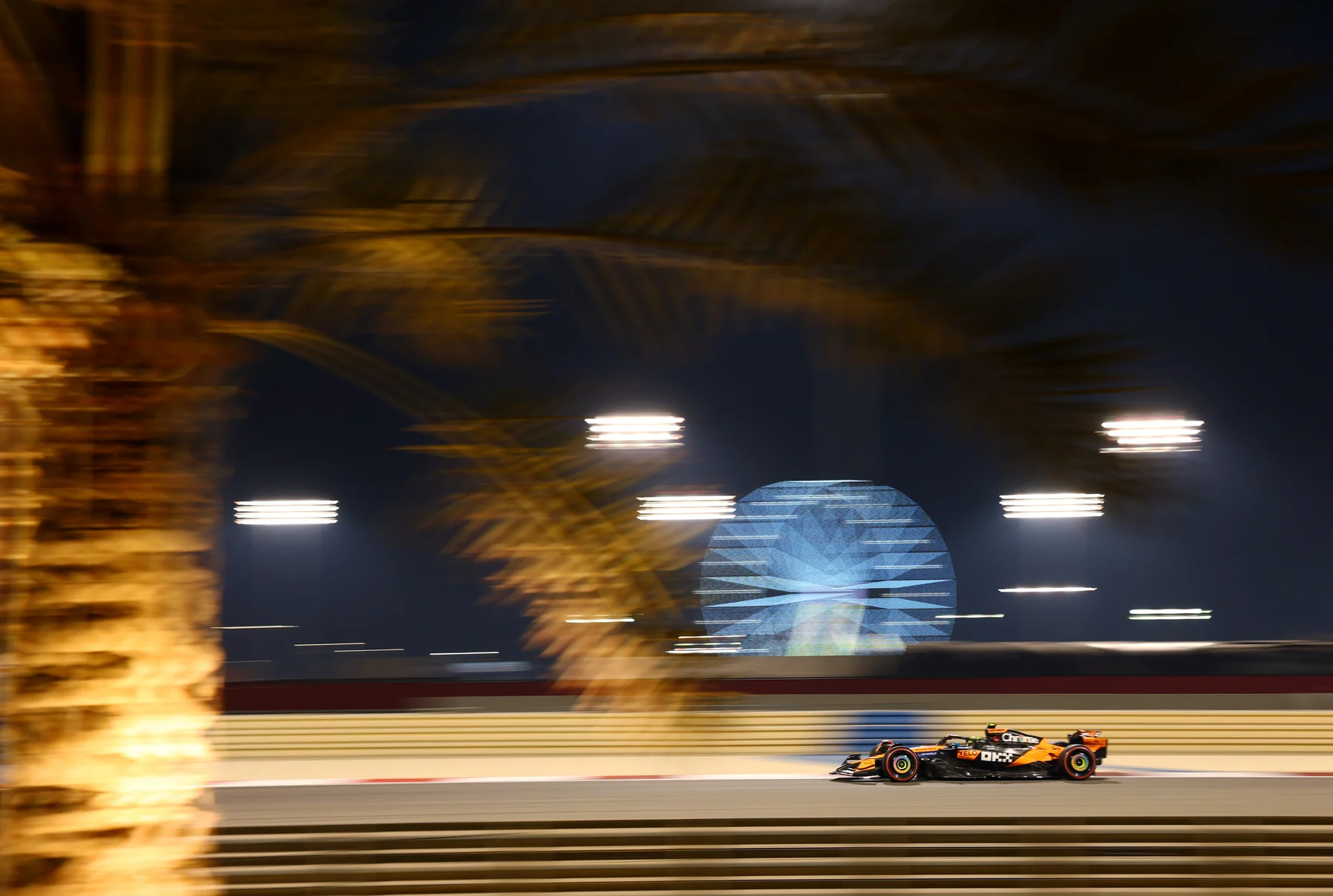 Formula-1 - 2026 - Bahrain-grand-prix - Twilight racing 🌙🇧🇭  - 0