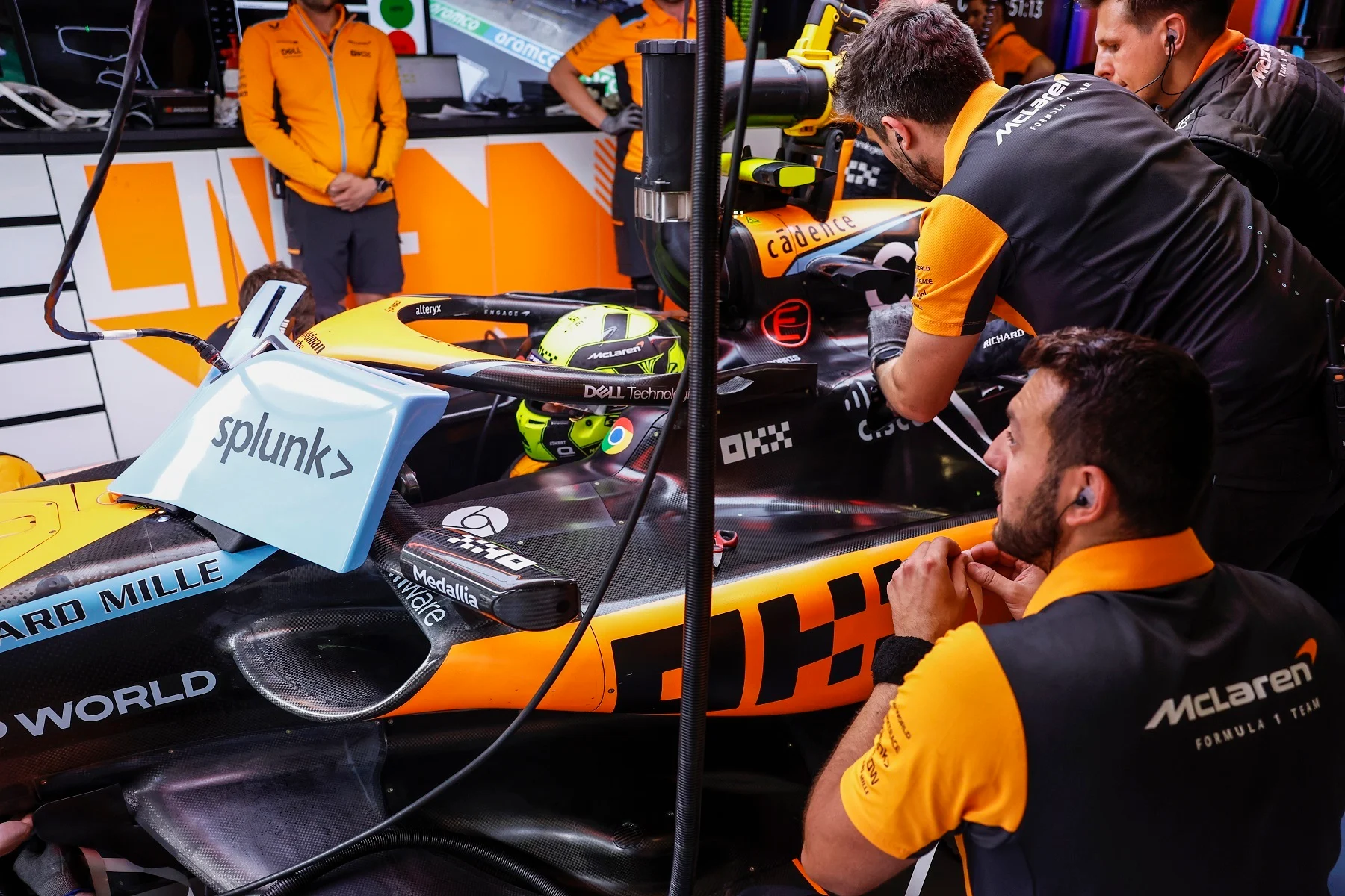 Formula-1 - 2023 - Austrian-grand-prix - Team 🧡  - 5