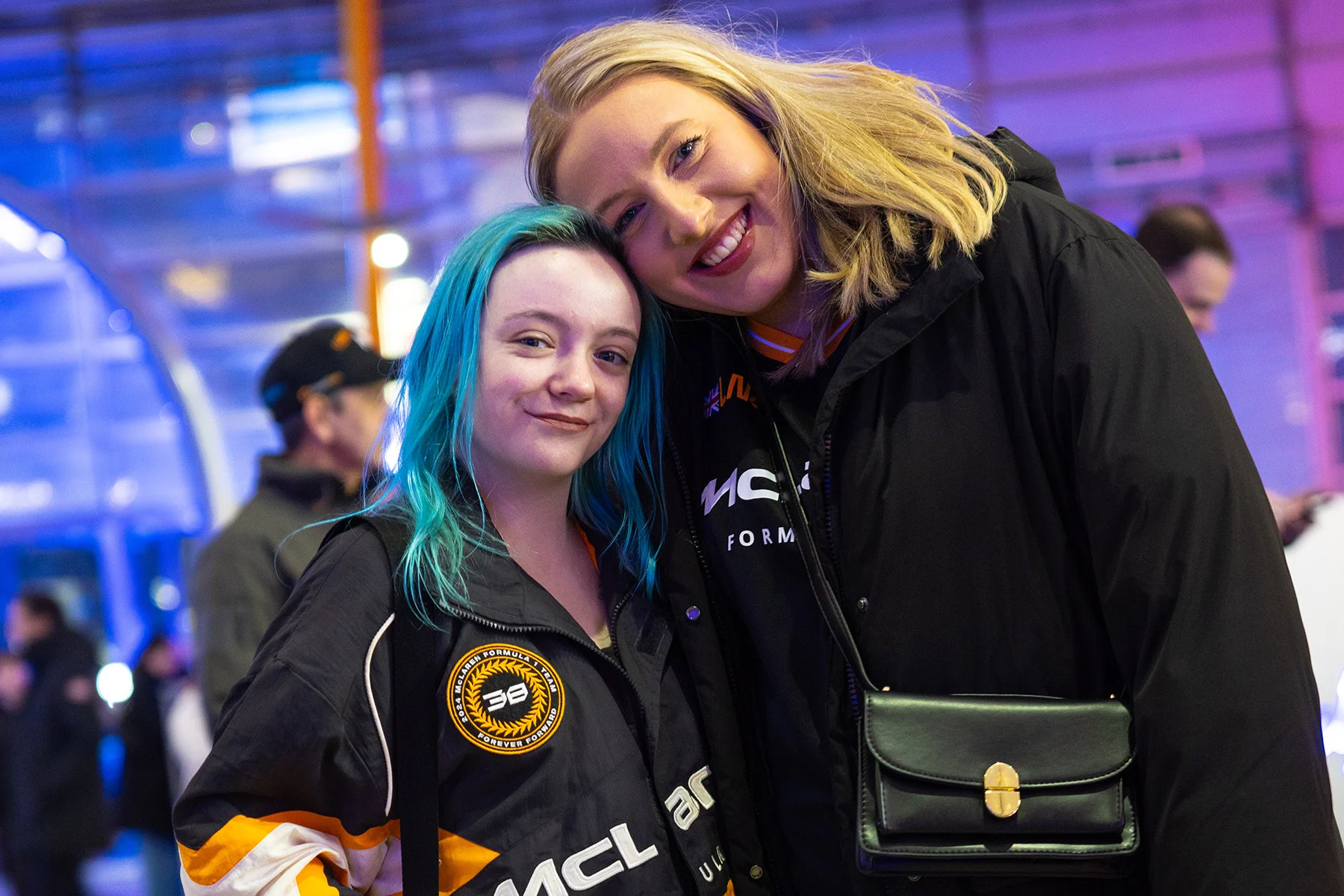 Formula-1 - 2025 - The-whole-team-are-excited-reaction-from-the-team-at-f1-75-live - Behind the curtain  F1 on stage - 3