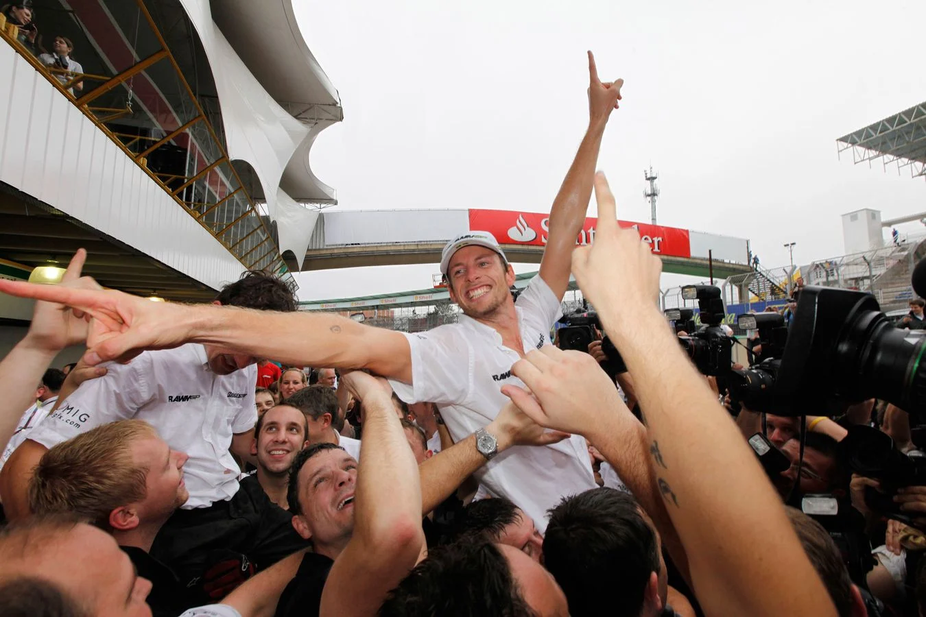 Heritage - Formula-1 - Drivers - Jenson-button - Jenson-250-not-out - Jenson: 250 not out  - 13