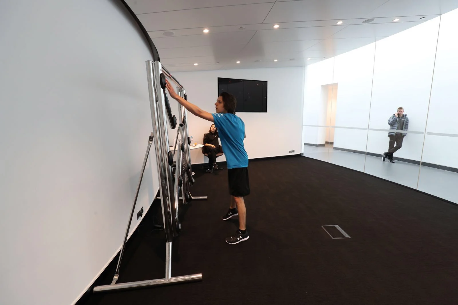 Gaming - Worlds-fastest-gamer - 2017 - Sweating-it-out - Sweating it out The finalists face more human performance testing, courtesy of McLaren Applied Technologies - 9