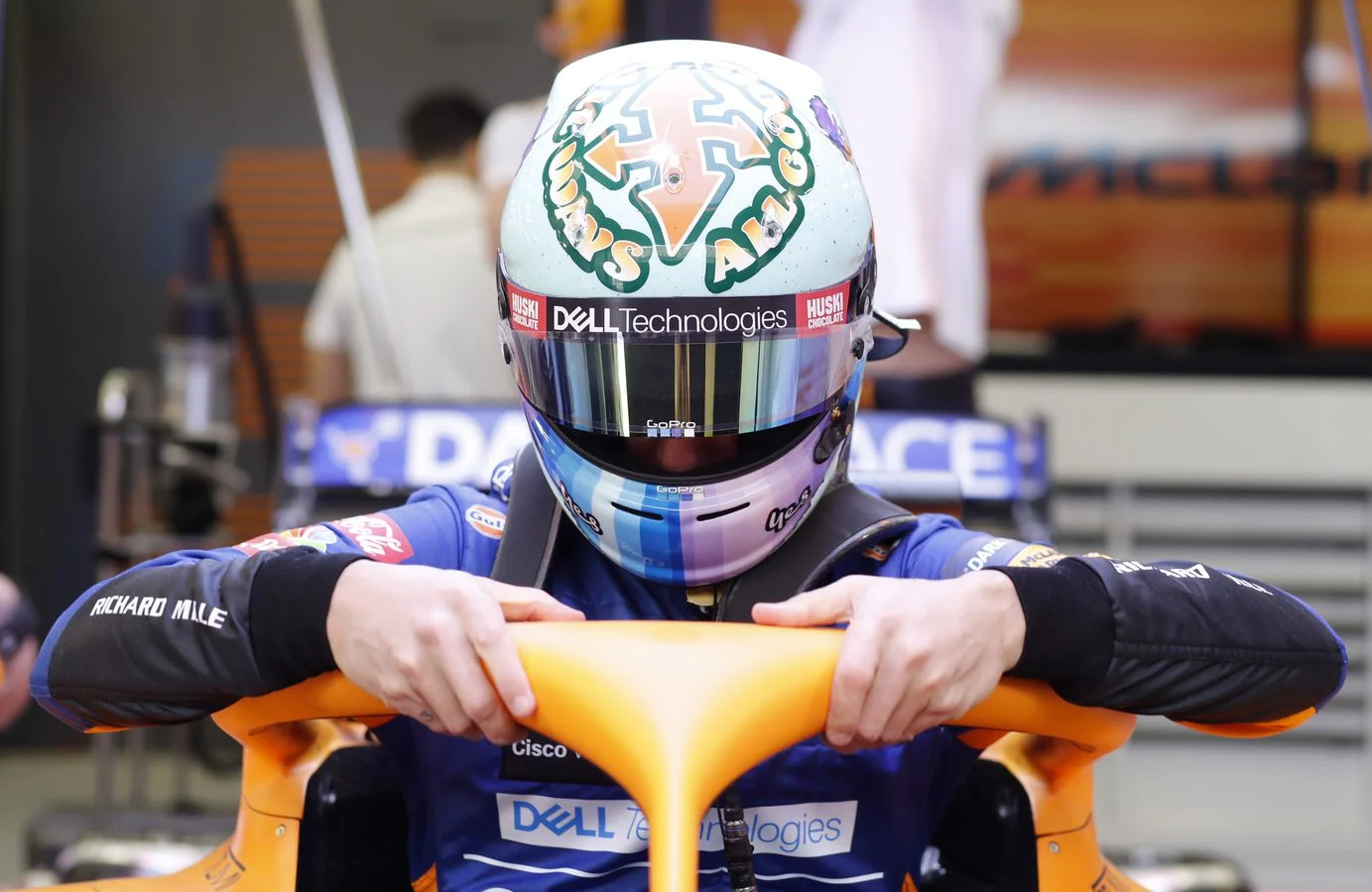 Bahrain test: Day 2 "Another positive day, it's been a good test so far" - 5