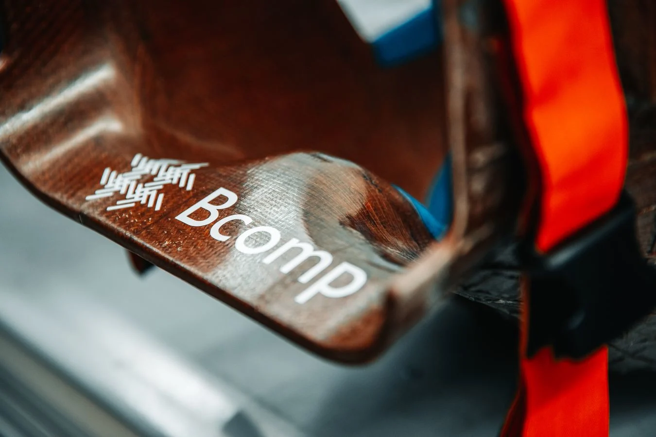 Sustainability - Natural-fibre-sustainable-composite-racing-seat