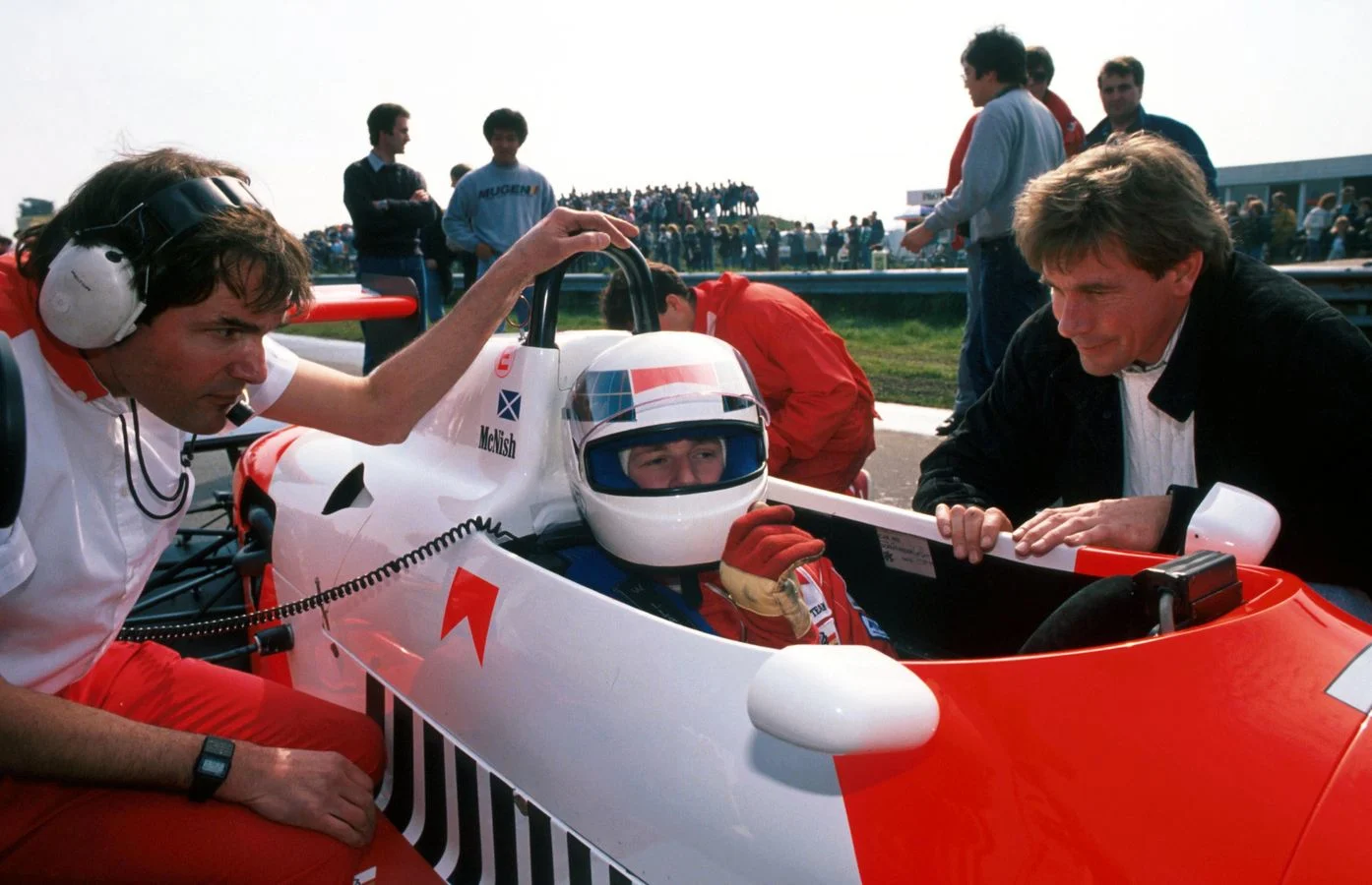 Heritage - Formula-1 - Drivers - James-hunt - Remembering-james-25-years-2138205