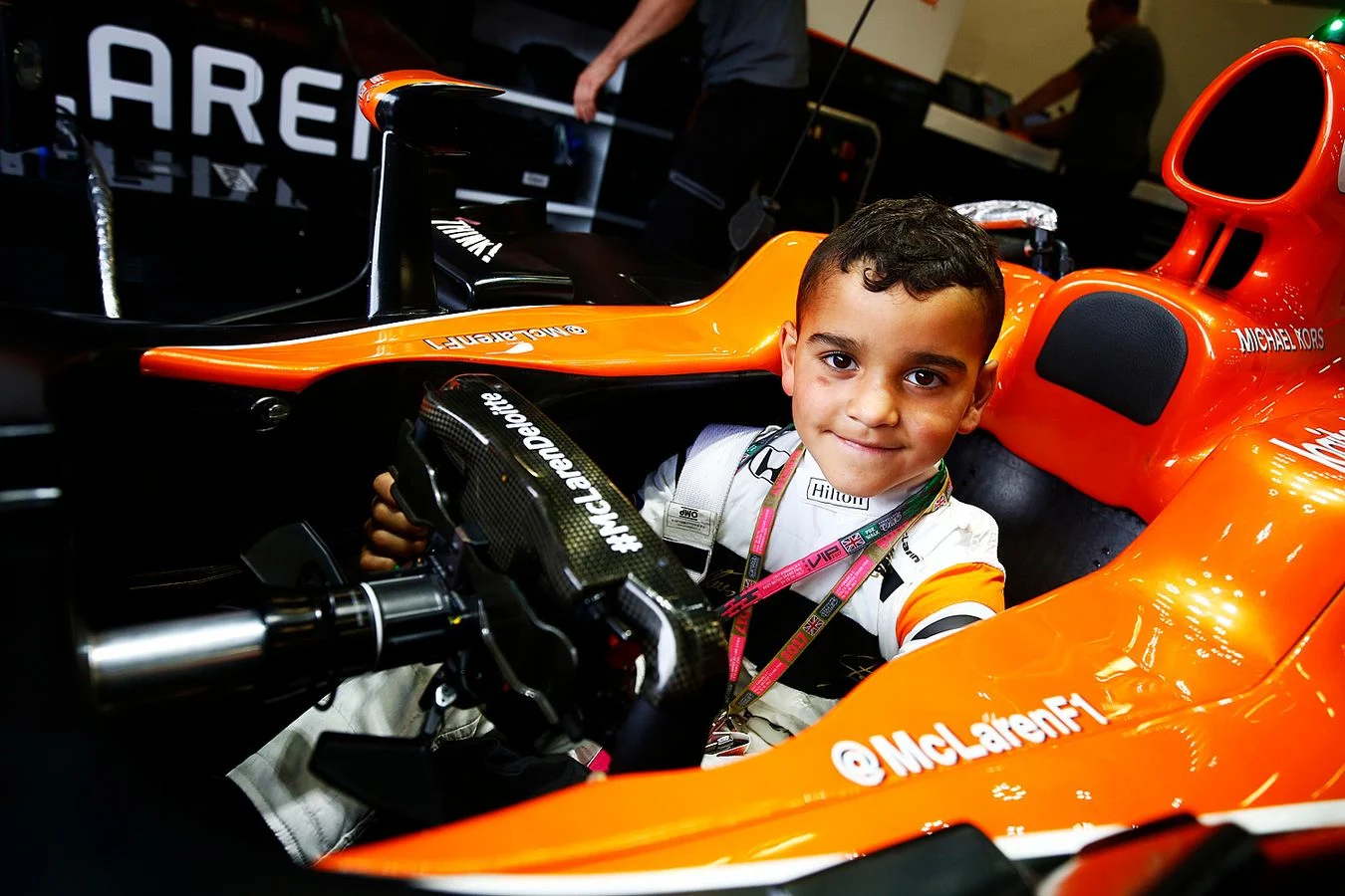 Partners - Hilton - Hilton-mascot-gets-down-to-business - Jude's mascot experience Our British GP mascot joined us at Silverstone for an amazing experience, thanks to Hilton - 0