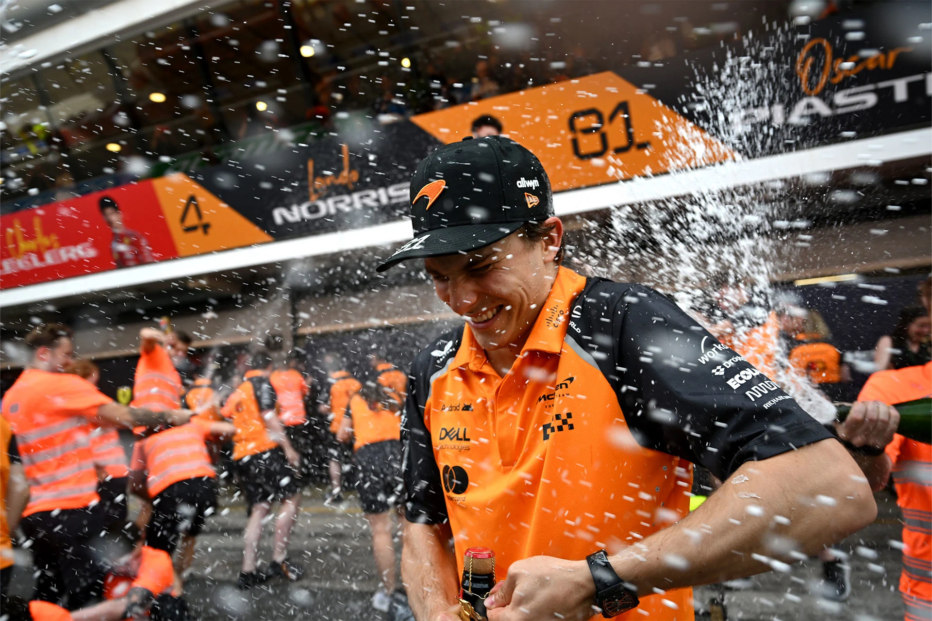 Over the last 10 years, New Era’s headwear has become a crucial part of the McLaren wardrobe.