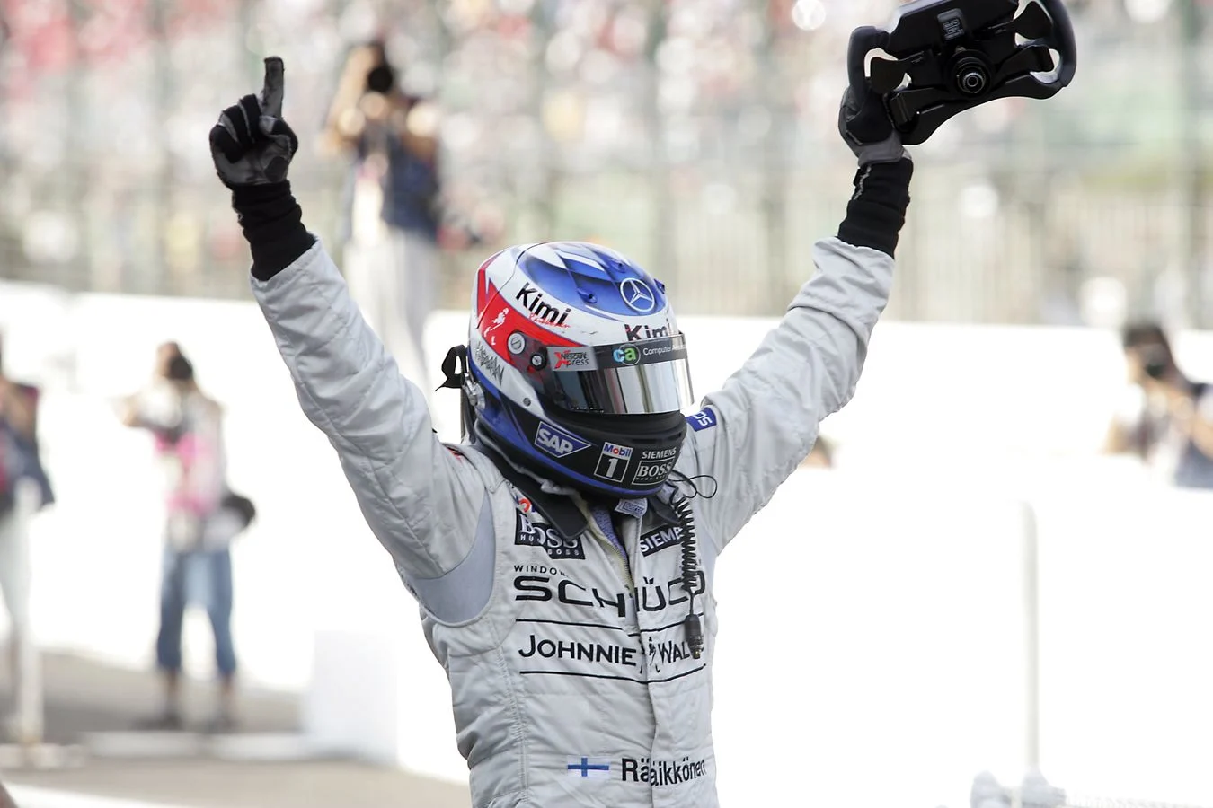   - Kimi Räikkönen: 2005 Japanese GP, 17th to victory 