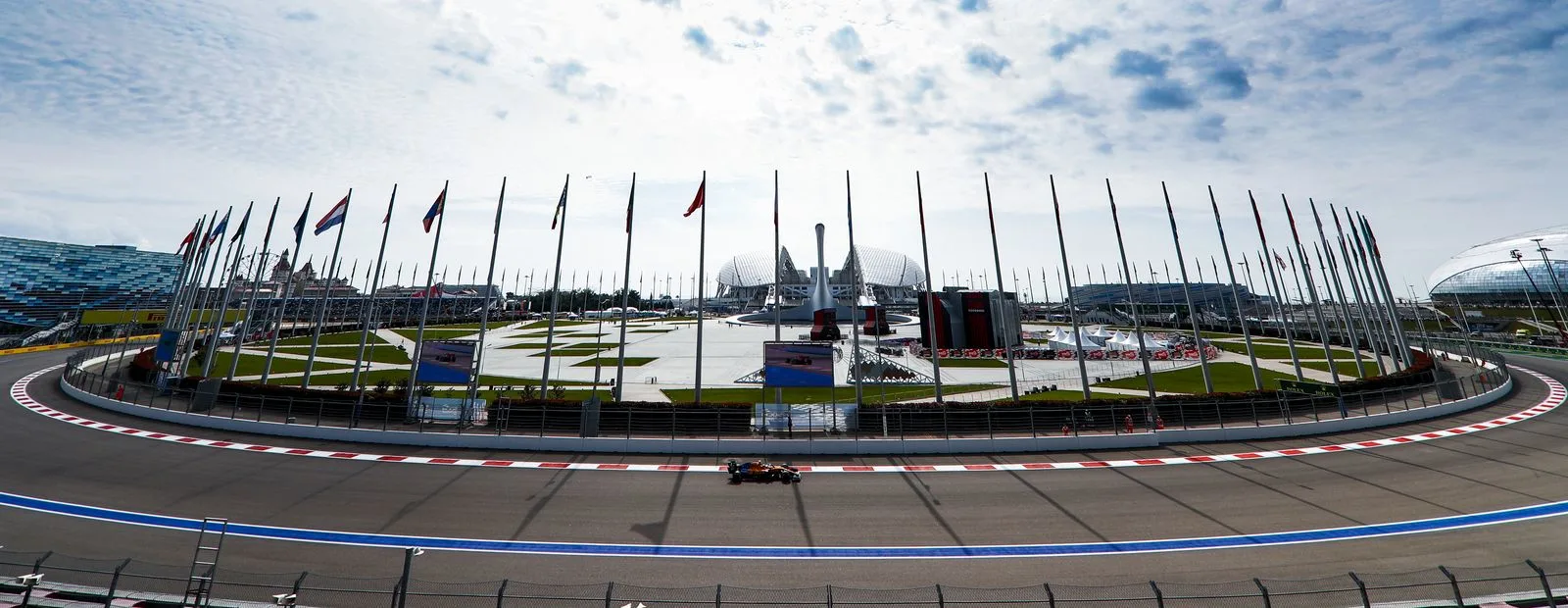 Race preview for the 2020 Formula 1 Russian Grand Prix. Hear from Carlos Sainz, Lando Norris, and Andreas Seidl.