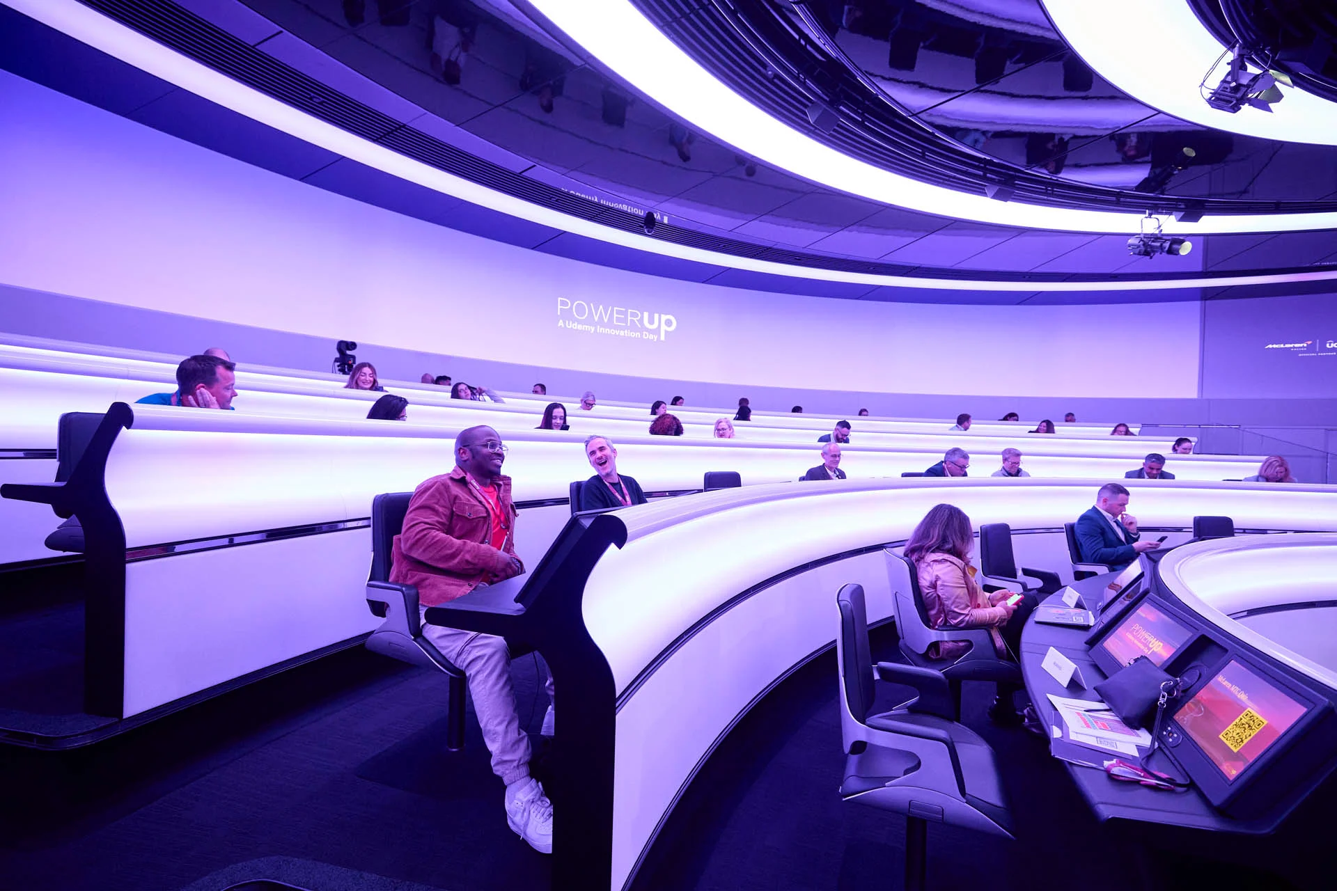 Partners - Udemy - Udemy and McLaren Racing - 5