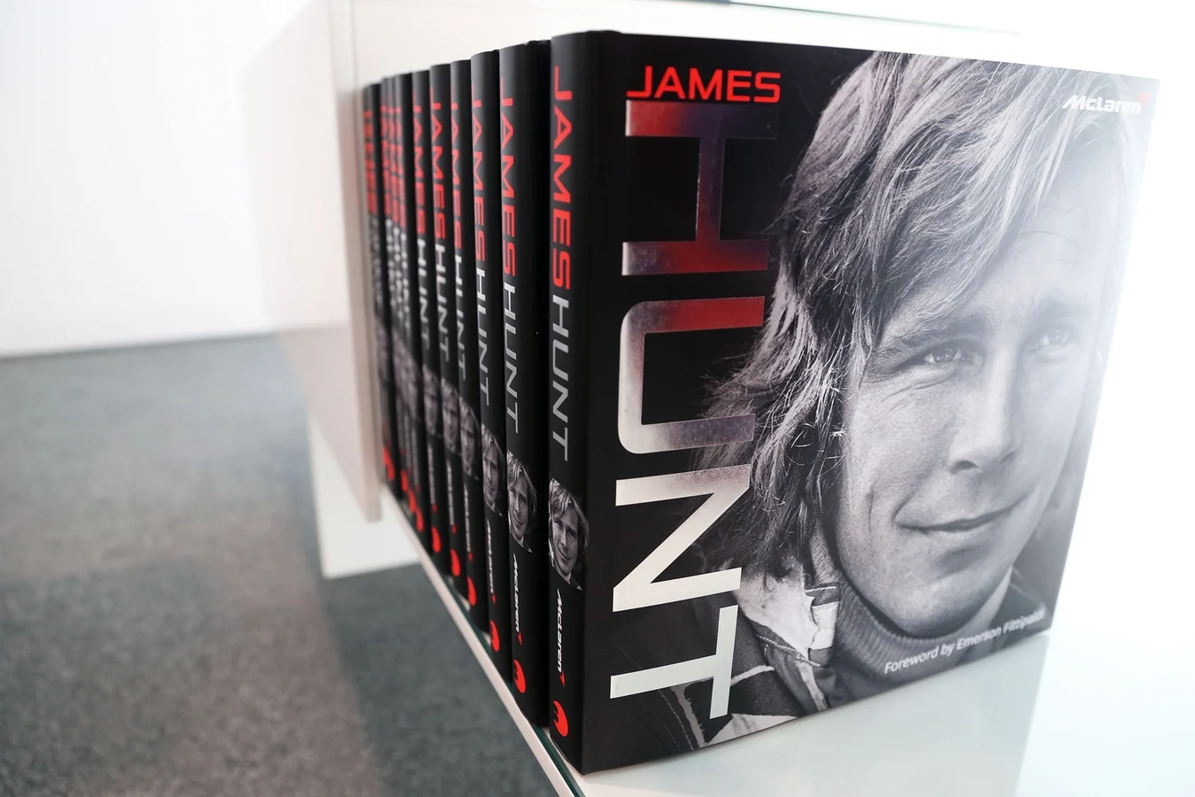 Heritage - Formula-1 - Drivers - James-hunt - Hunt40-hunting-victory-2155523