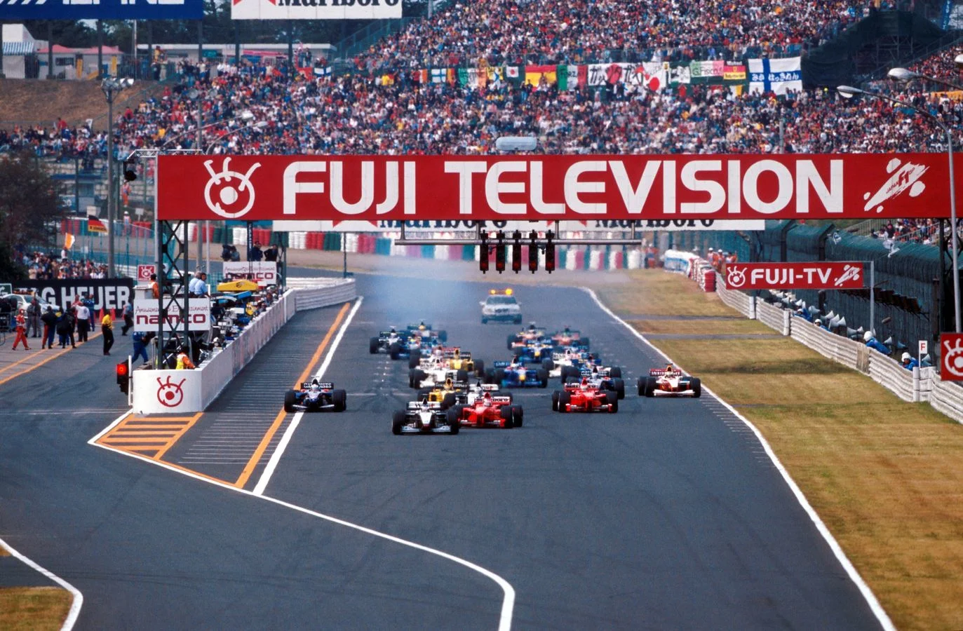 1999 Japanese Grand Prix "Mika deserves this result – it was one of his best races, if not his best" - 6