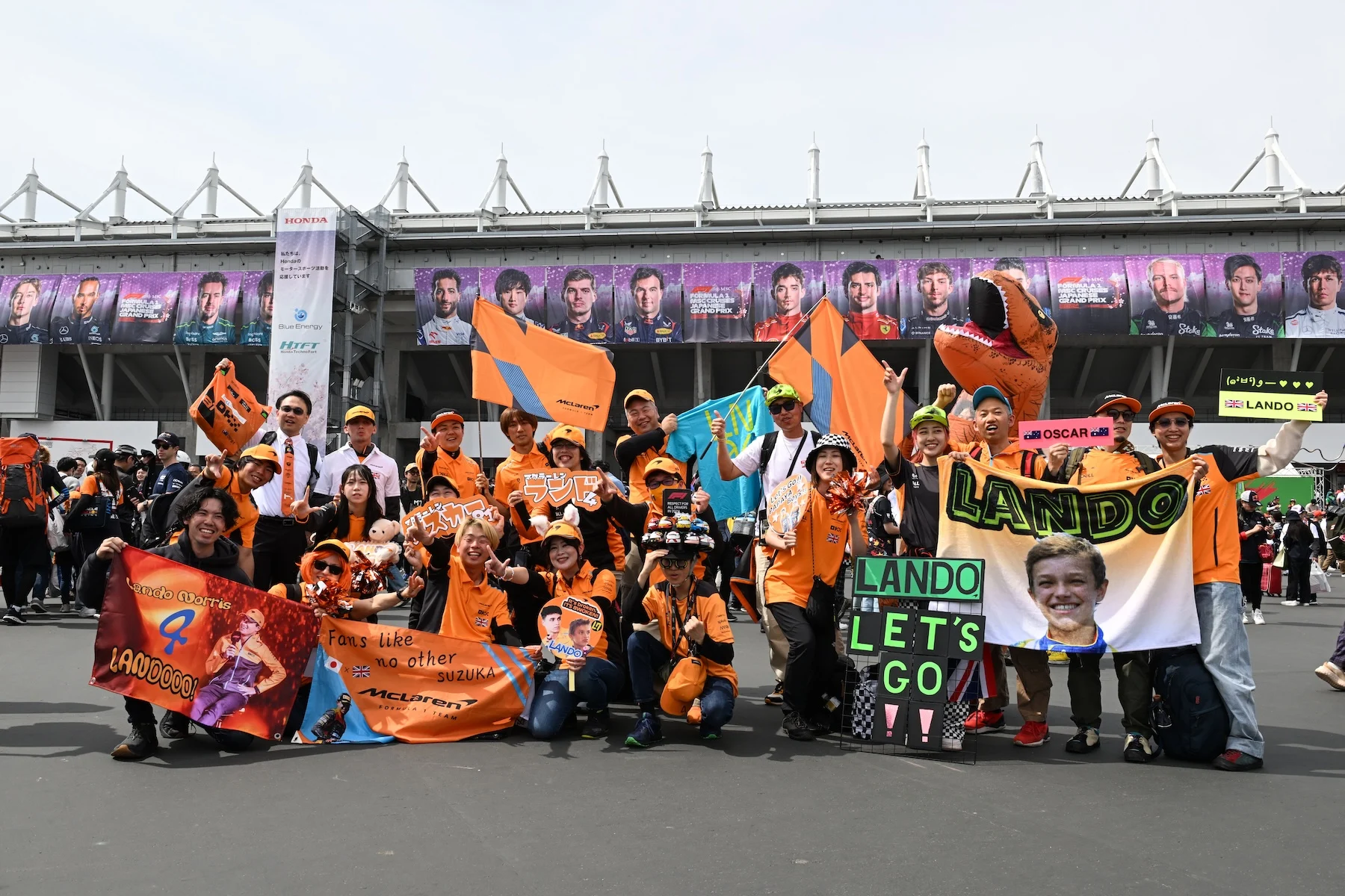 Dinosaurs, koalas, and a new Reserve Driver: A fly on the wall look at this weekend action on and off-track