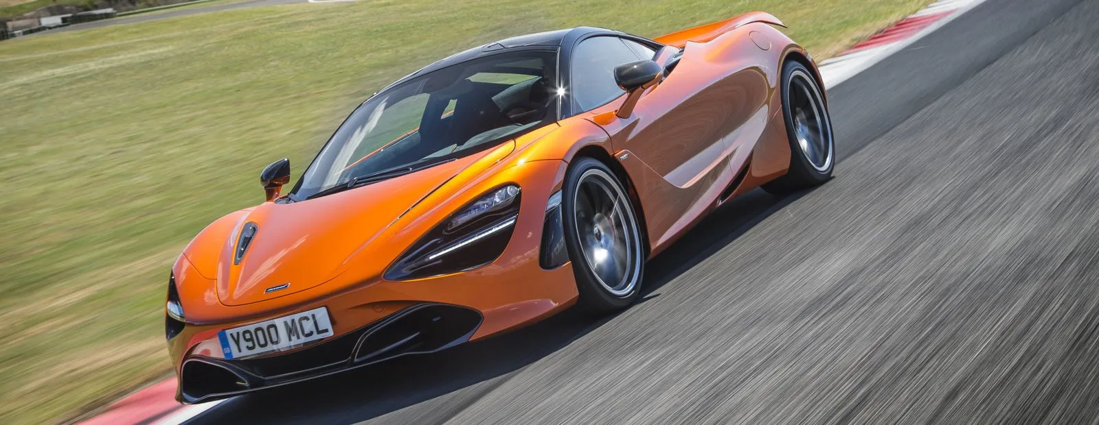 Formula 1 Pirelli Hot Laps