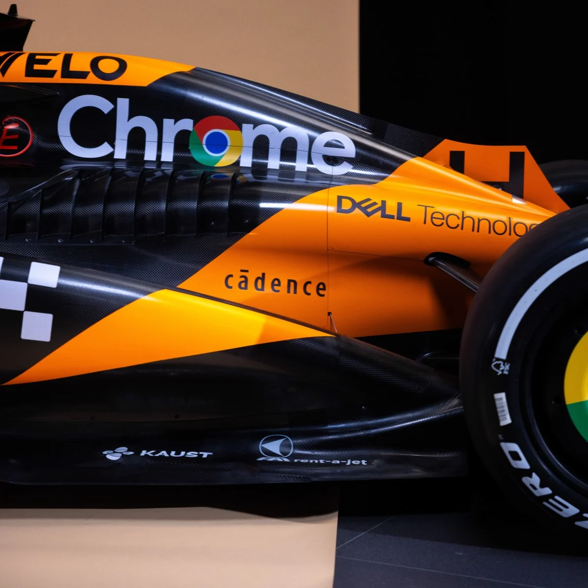 Formula-1 - 2024 - From-factory-to-track-andrea-stella-on-the-road-to-round-1 - Unveiling the MCL38 Discover the details - 5
