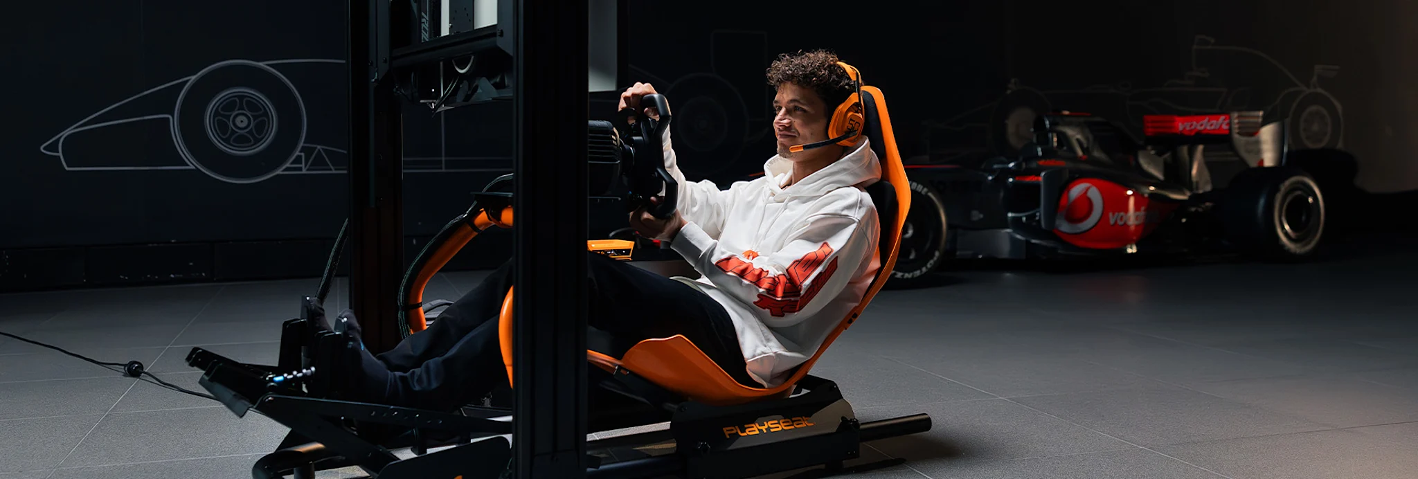 Logetech Racing Sim McLaren Racing and Logitech G to release first sim racing collection